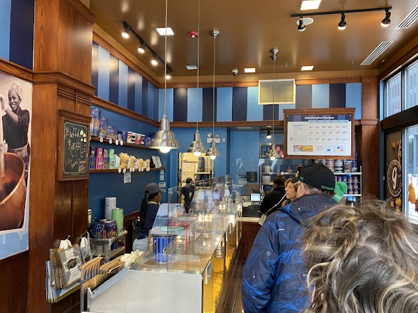 Garrett Popcorn Shops 4