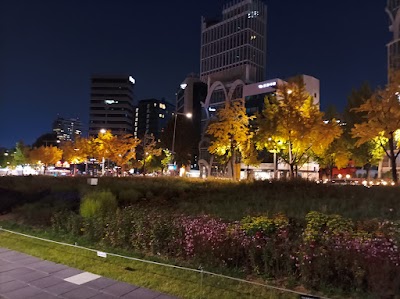 感古堂街石牆路
