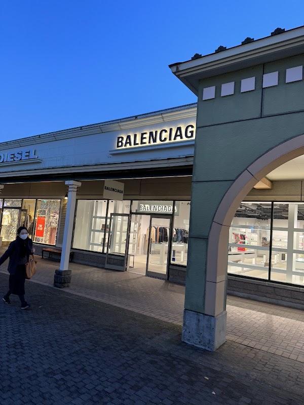 BALENCIAGA Gotemba Premium Outlets Store