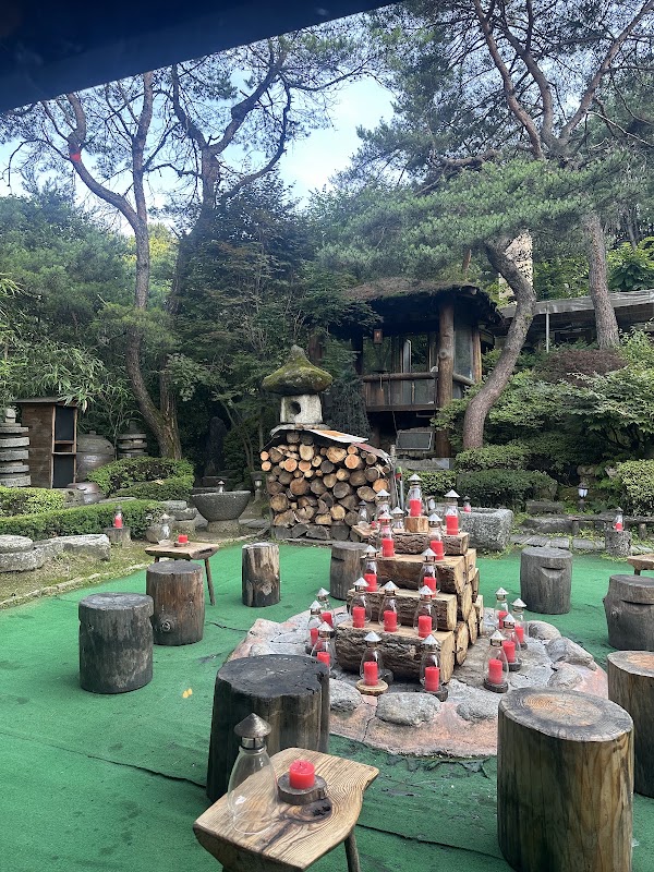 마당에모닥불하늘엔둥근달 (옛터)