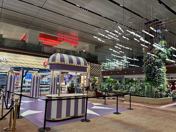 Snooze Lounge Terminal 1