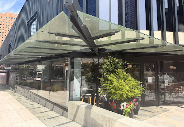 Sabine Café & Bar 1