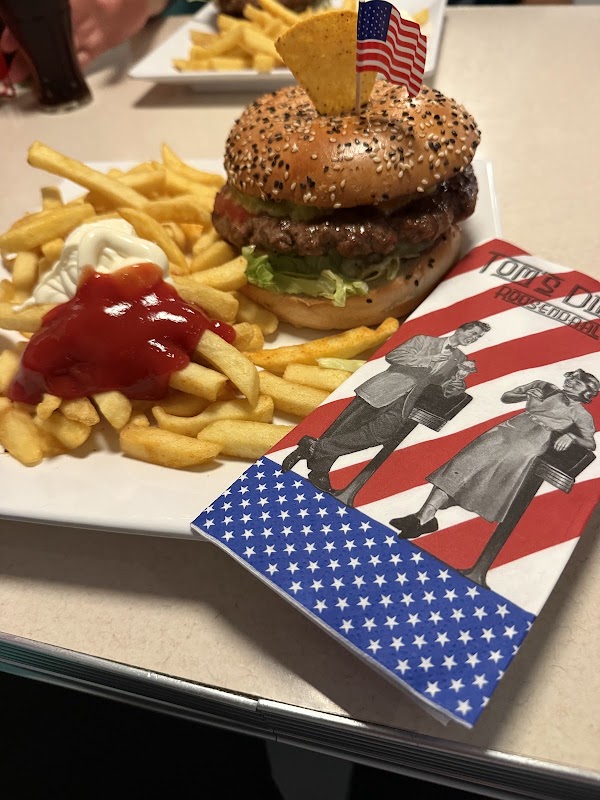 Tom's Diner 3