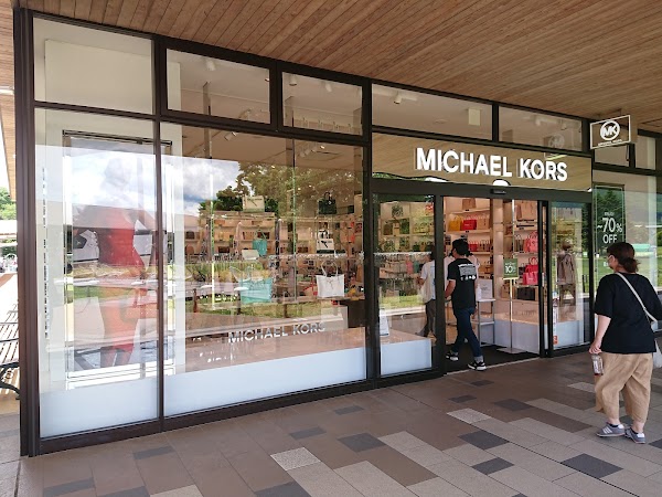 Michael Kors Outlet 4