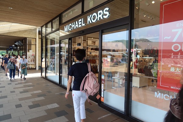 Michael Kors Outlet 2