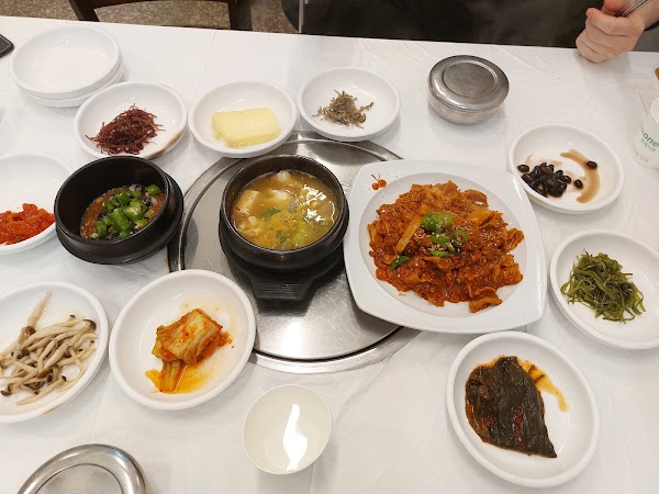 Hwangnam Sikdang 4