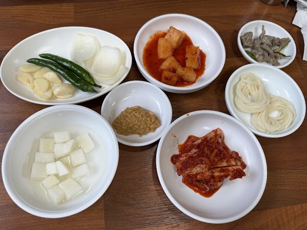 Wonjo Seoul Samgyetang Nampo-dong Headstore 3