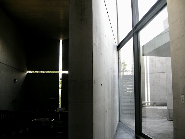 Ibaraki Kasugaoka Church (Church of the Light) 5