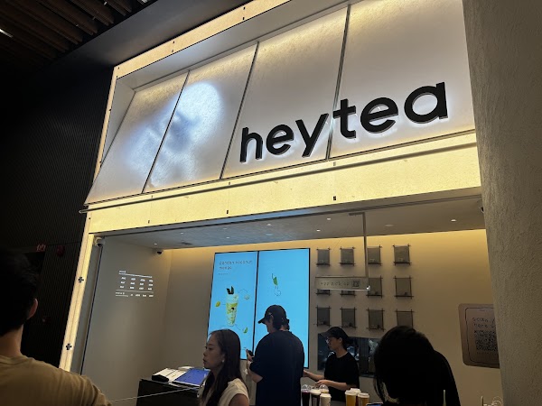 HEYTEA @ Orchard Central 3