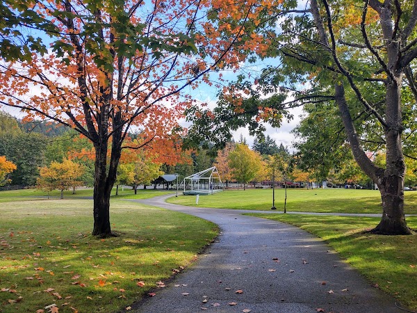 Lake Boren Park 3