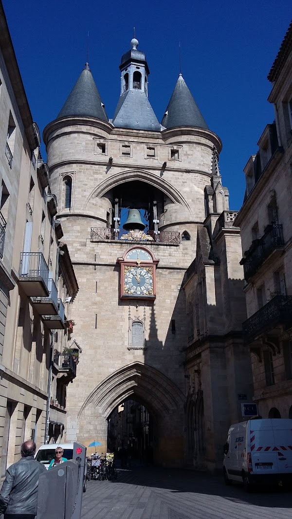 Rue Saint-James