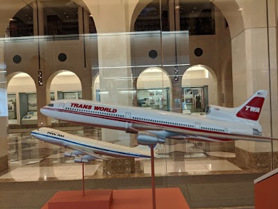 SFO Museum Louis A. Turpen Aviation Museum and Library 1