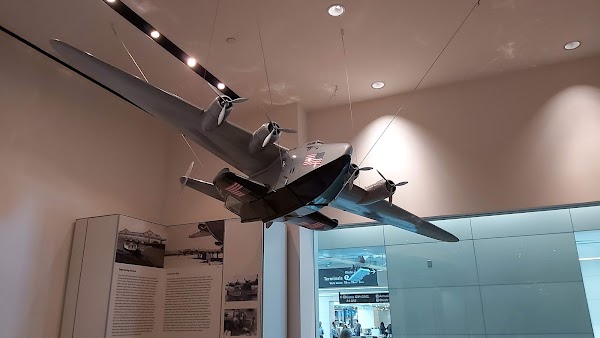 SFO Museum Louis A. Turpen Aviation Museum and Library 4