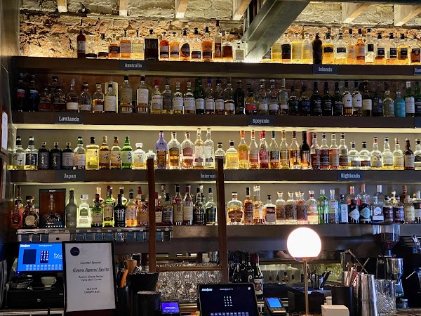 Malt Dining & Bar 3