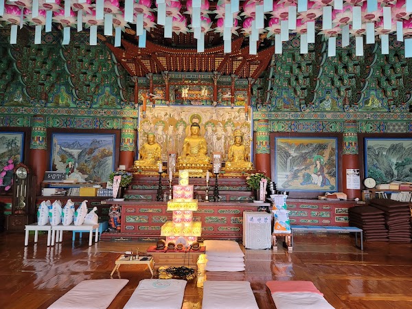 Seokbulsa Temple 4