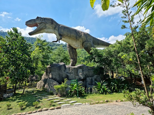 Công Viên Khủng Long - Jura Park