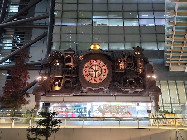 Shiodome Station 4
