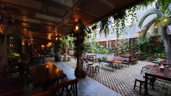 Shamrock - Kitchen & Bar