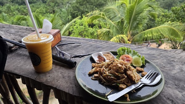 Kuan Nom Saow Restaurant and Viewpoint 3