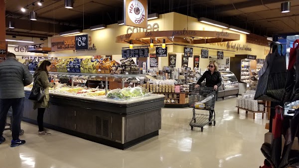 Metropolitan Market 3
