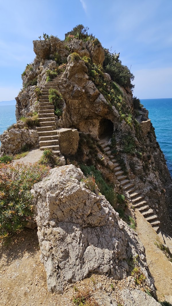 Grotta dei Muletti (Cala Muletti) 4