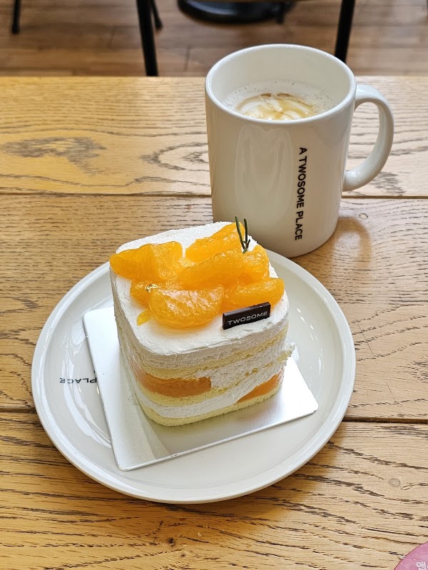 A Twosome Place Pineavenue 4