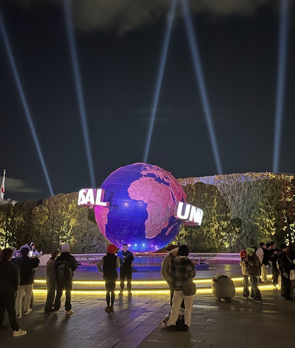 Universal Globe 5