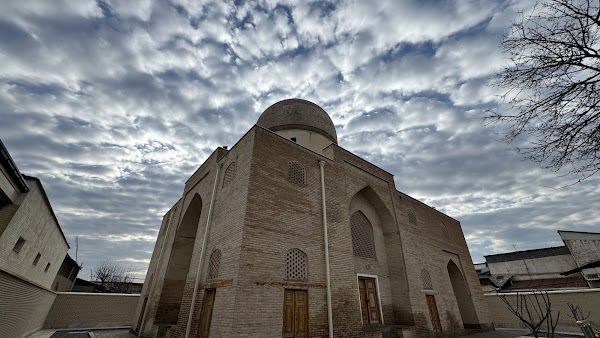 Aksaray Mausoleum