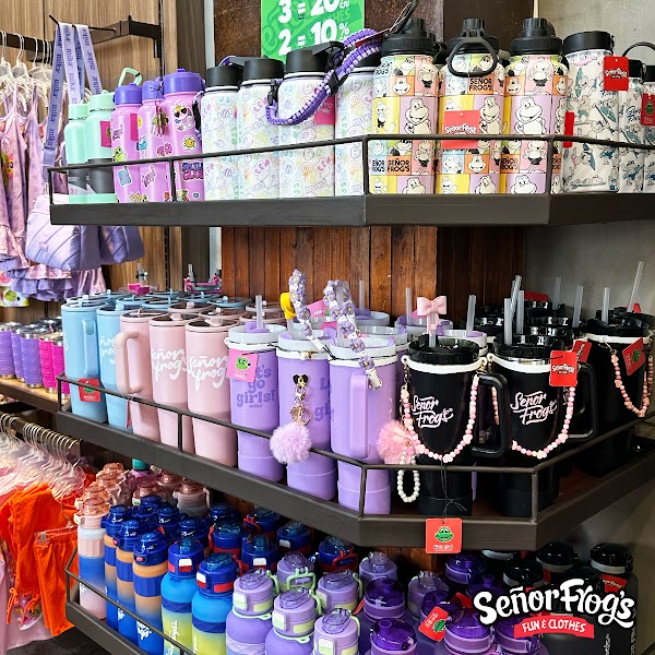 Señor Frog's Official Store 5