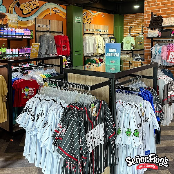 Señor Frog's Official Store 3