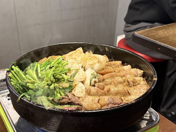 Sinchon Hwangso Gopchang 3