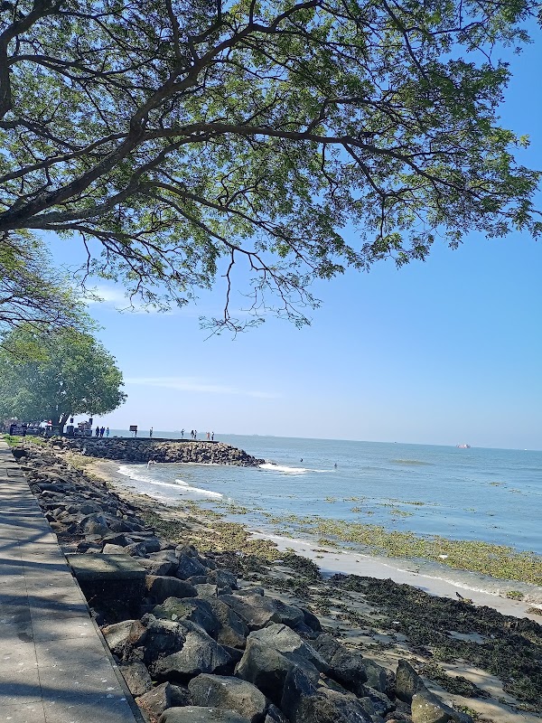 Vasco da Gama Square 2