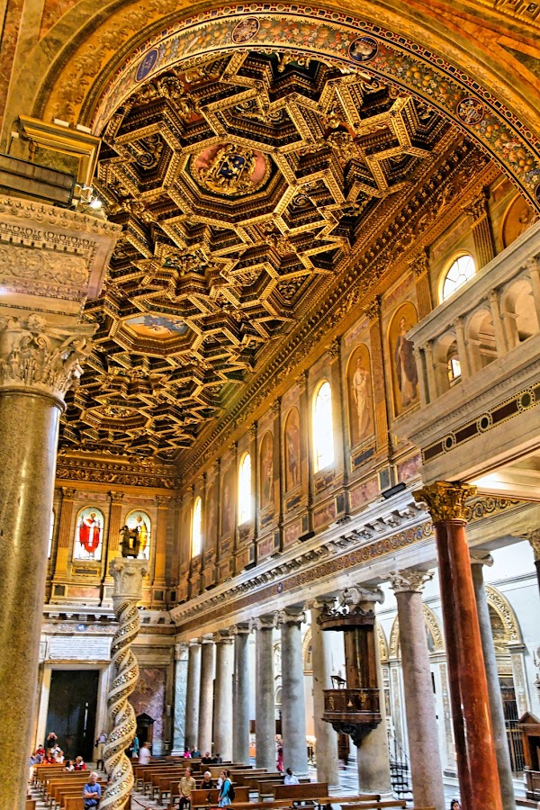 Basilica of Santa Maria in Trastevere 6