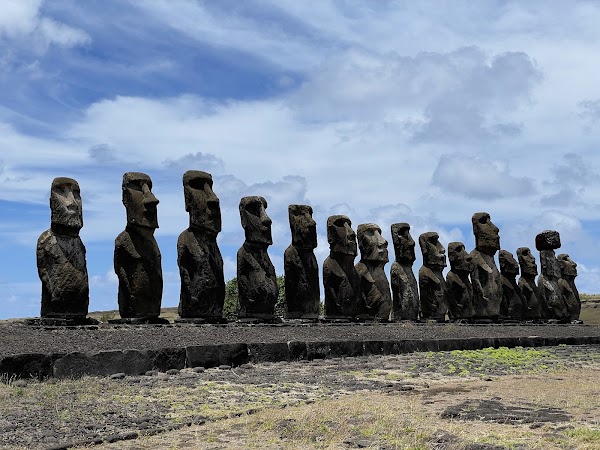 Moai 1