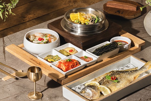 고방채 동여의도 본점 / Gobangchae Dong-Yeouido Main Branch / 高方菜 东汝矣岛本店 / ゴバンチェ 東汝矣島本店 3