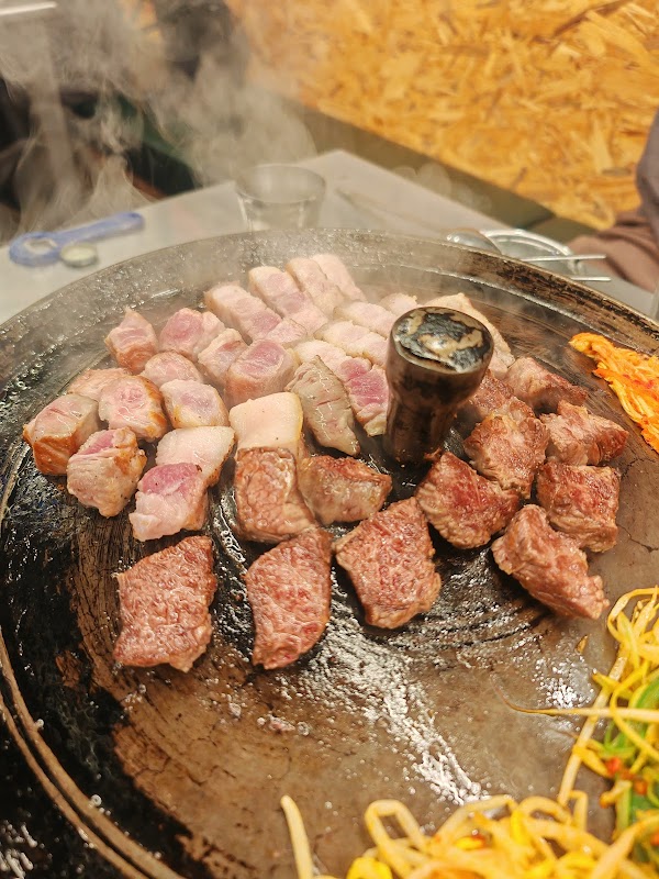 MokGuMung BBQ Hongdae 2