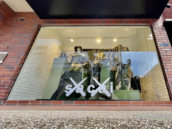 sacai Aoyama 1