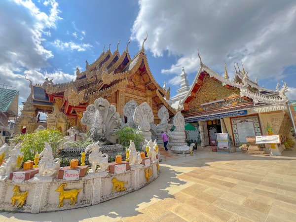 Wat San Pa Yang Luang 1