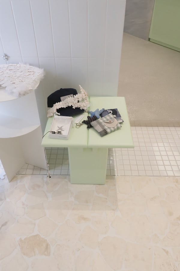 THECOLDESTMOMENT store 3