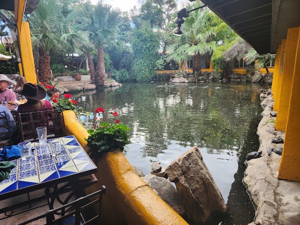 El Encanto 2