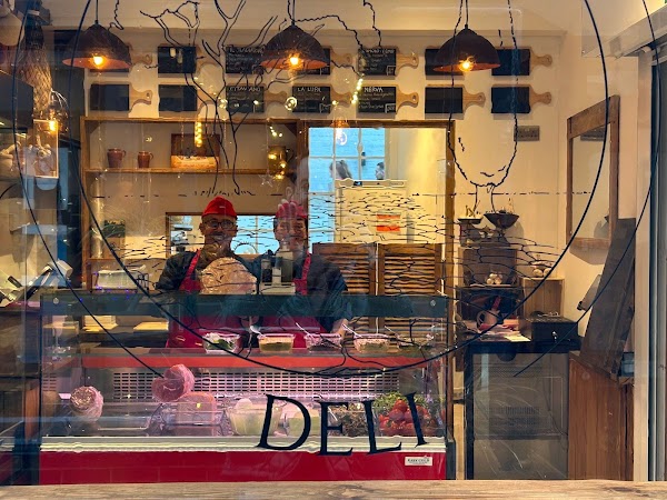 Via Romana Deli 1
