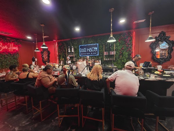 BAR HAUS 3