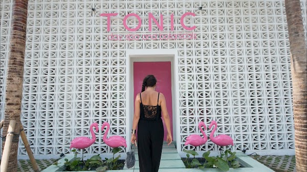 Tonic Massage and Botanicals