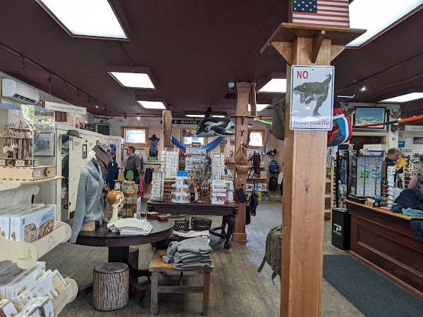 Shaw's General Store 4