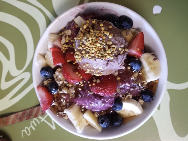 da Cove Health Bar and Cafe 3