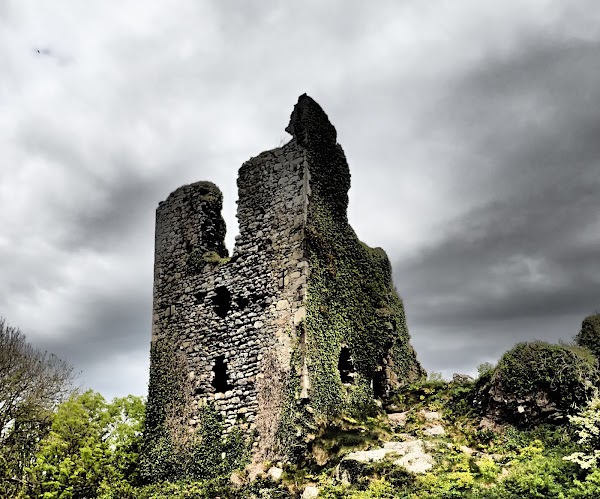 Dunhill Castle 1