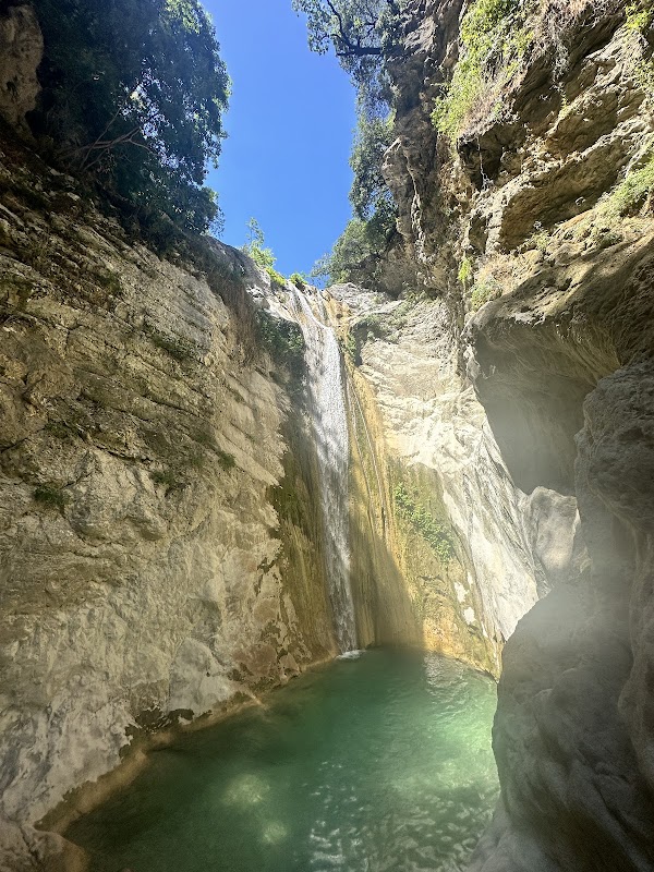 WATERFALLS NIDRI