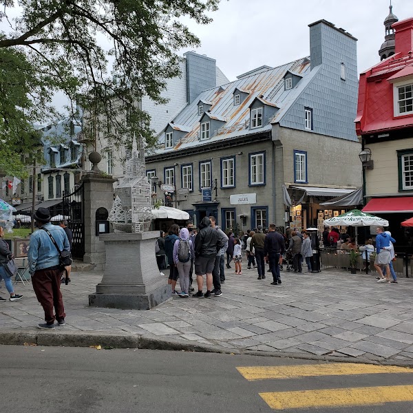 Rue du Trésor 4