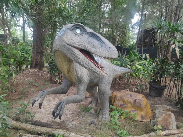Dino's Gate 3