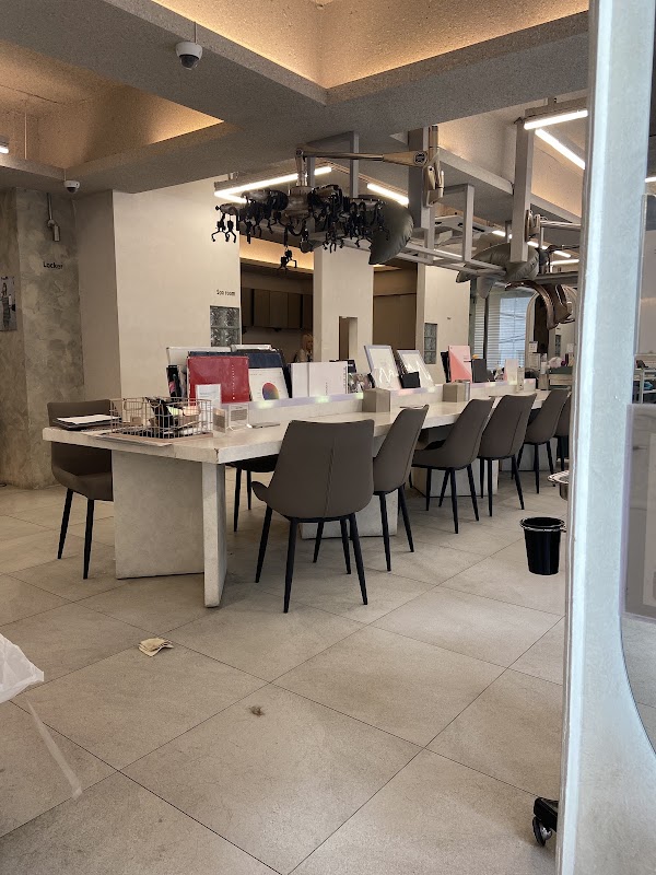 Growing Salon Busan 그로잉살롱 서면전포점